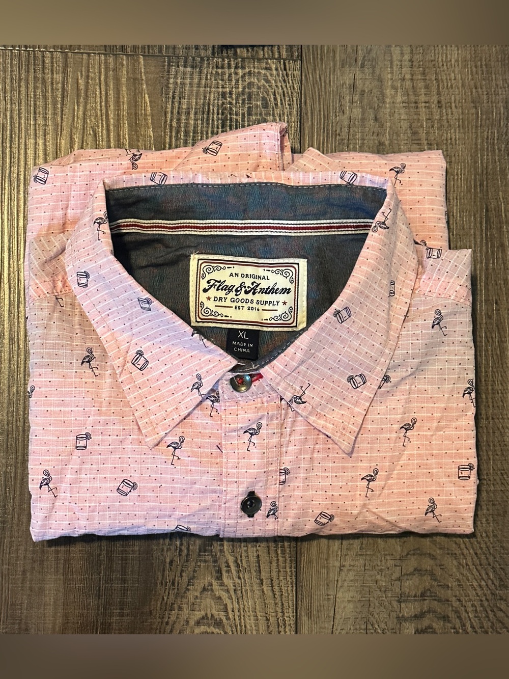 NWOT Men’s Short-Sleeve Shirt 100% Cotton Sold Individually Pick your Design - Picture 6 of 16